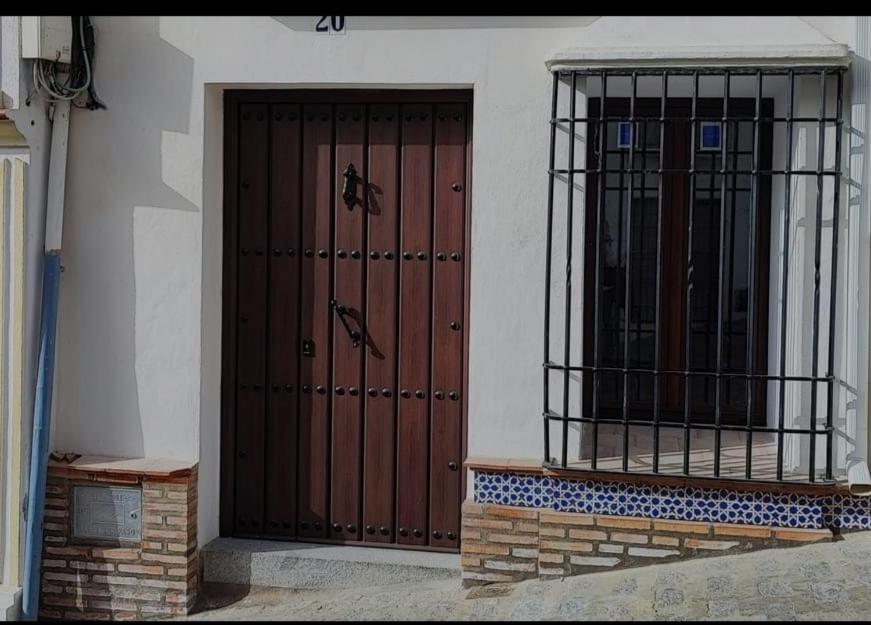 La Medina Baja Setenil De Las Bodegas Exterior foto